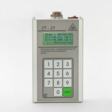 ст-01 Измеритель постоянного электрического поля СТ-01 в действии