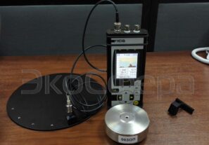 Экофизика 110В-1 Комплект ЭкоСОУТ - Одноосевой виброметр в комплекте с адаптерами для крепления вибродатчика