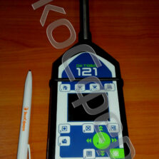 Размещение шумомера ОКТАВА-121 на штативе