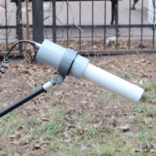 МКС-АТ1117М с блоком БДКГ-03 Крепление блока детектирования БДКГ-03 дозиметра-радиометра МКС-АТ1117М на телескопической штанге 1,7 м.