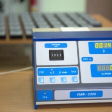 УМФ-2000 УМФ-2000 - Альфа-бета радиометр для измерения малых активностей