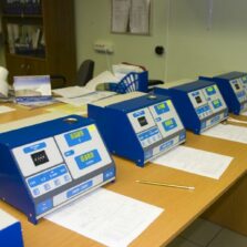 УМФ-2000 УМФ-2000 - Альфа-бета радиометр для измерения малых активностей (с первичной поверкой)