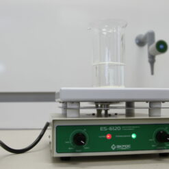 ES-6120 - Магнитная мешалка с подогревом в работе