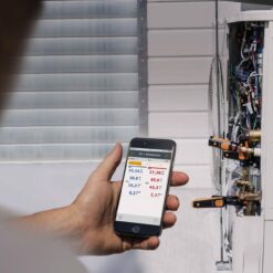 Проведение замеров Testo 115 i Смарт-зонд - Термометр для труб (зажим) с Bluetooth, управляемый со смартфона/планшета