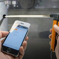 В работе смарт-зонд Testo 405 i