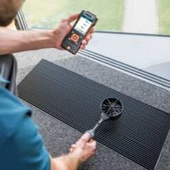 В работе Testo 440