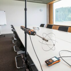 В работе Testo 440