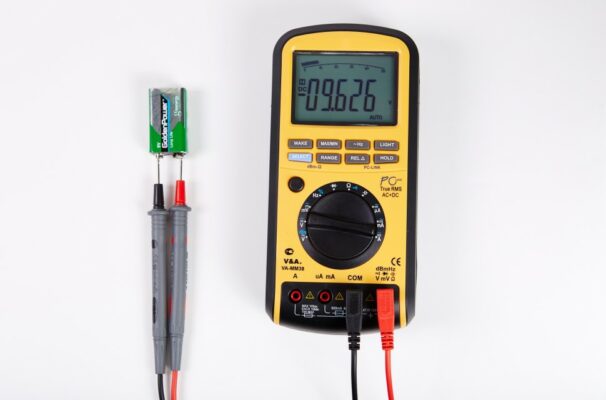 Мультиметр цифровой VA-MM38 измерение напряжения