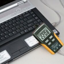 DT-172 Регистратор температуры и влажности, даталоггер в работе