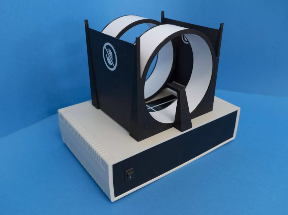 Образец для контроля качества измерений параметров переменного электромагнитного поля Образец для контроля качества измерений параметров переменного электромагнитного поля